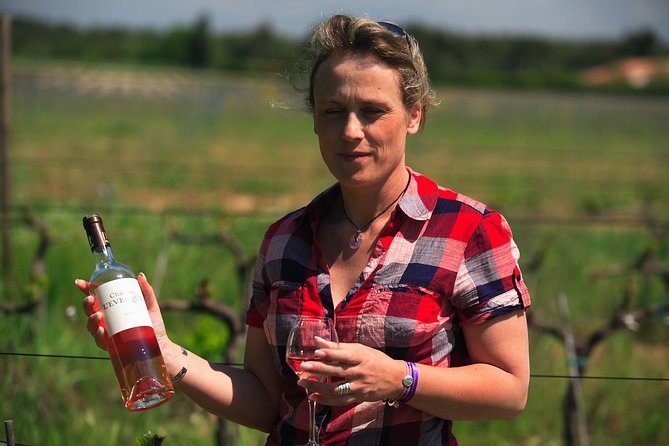 Oenological Animation From the Vine to the Wine - Key Points