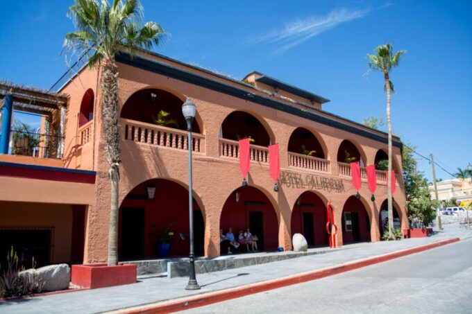 Off-Road Adventure: All-Day Jeep Expedition in Todos Santos - Shopping and Dining in Todos Santos