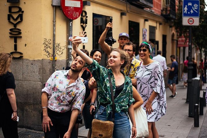 Off the Beaten Track in Madrid: Private City Tour - Market and Tapas Bar