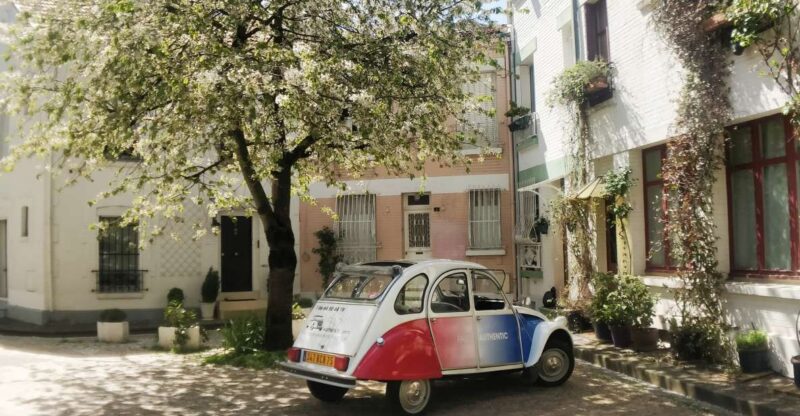 Off-the-Beaten Track in Paris: 2-Hour Vintage 2CV Tour - Historic Sites Visited