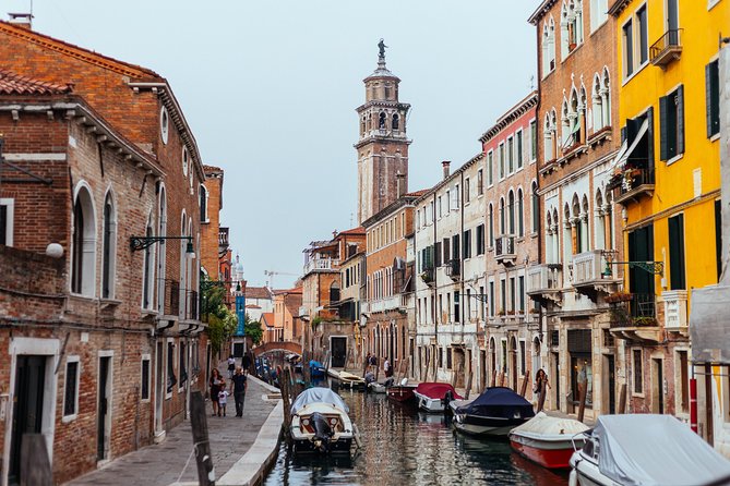 Off the Beaten Track in Venice: Private City Tour - Discover Less Crowded Areas