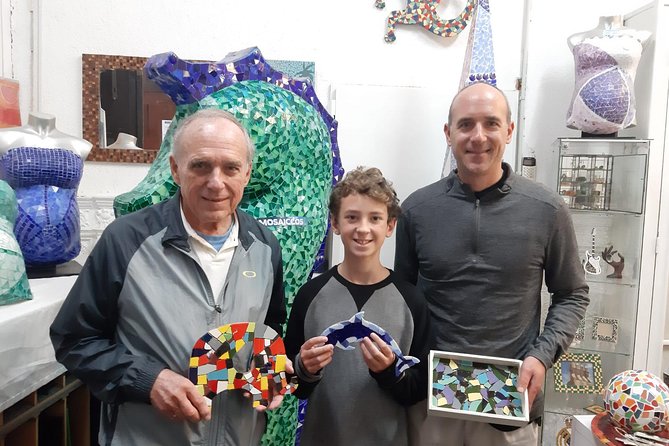 Offer: Be Gaudí Mosaic Class Barcelona for Families (Max 4 Pax) - Accessibility and Accommodations