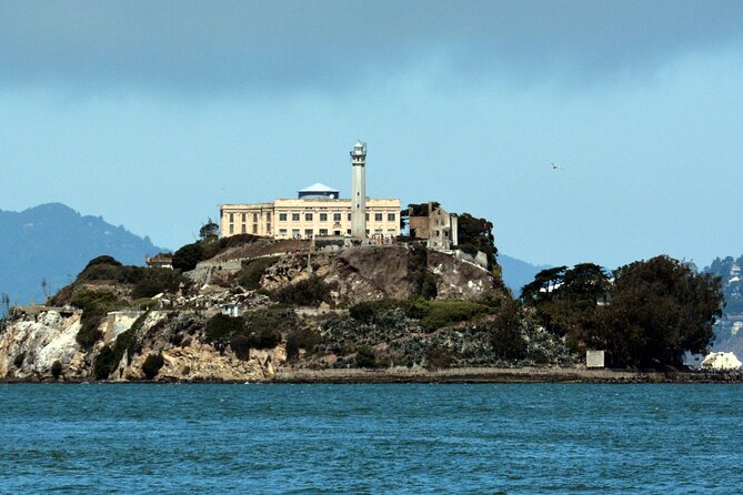 Official Alcatraz Tour and Golden Gate Bridge Bike Ride - Bike Rental Options