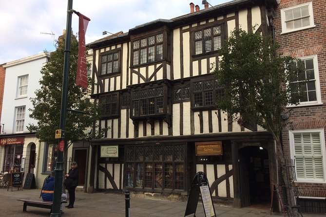 Official Canterbury Guided Walking Tour - 11.00 Tour - Transportation and Accessibility