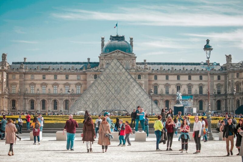 Official: Louvre Museum Pop Culture Tour+Timed Entry Ticket - Key Points
