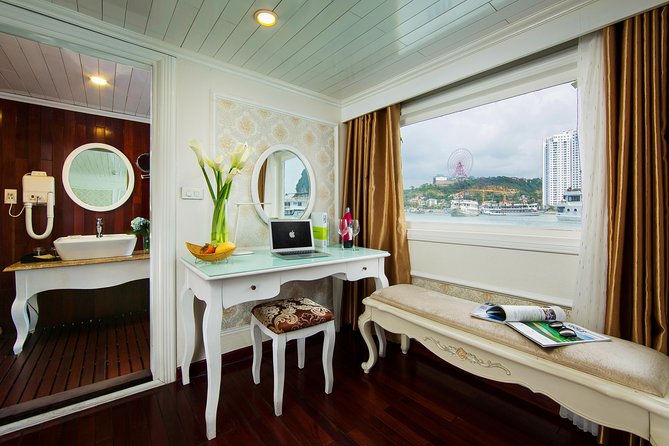 (Official) Signature Royal Cruise - 02 Days 01 Night Program - Pickup and Meeting Location