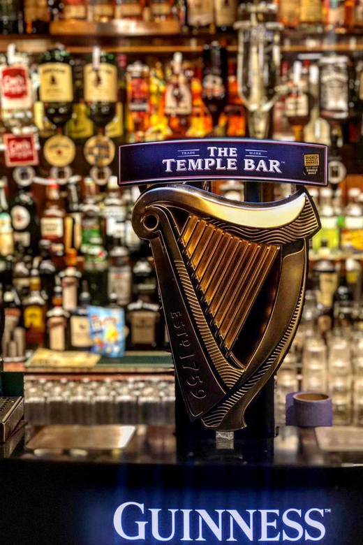 Official Temple Bar Dublin City Walking Tour With Guinness - Duration and Highlights