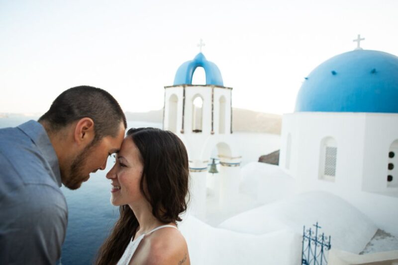 Oia: Private Village Photoshoot Session With Photographer - Key Points