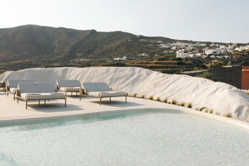 Oia: Retreat Infinity Pool Ticket With Sea and Sunset Views - Savings and Pricing Details
