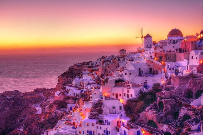 Oia Sunset Roundtrip Transfers - Group Size and Accessibility