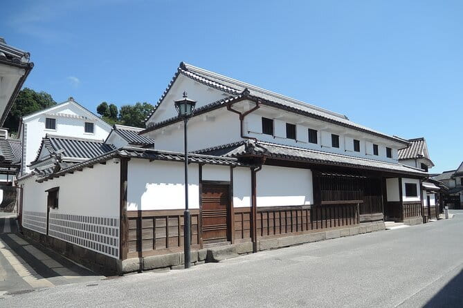 Okayama Korakuen Sushi Making and Kurashiki Walking From Okayama - Kurashiki Sightseeing Coupon