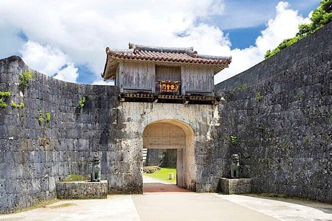 Okinawa Day Tour to the Top Sightseeing Spots - Nakamura House: Stepping Back in Time to Okinawan Heritage