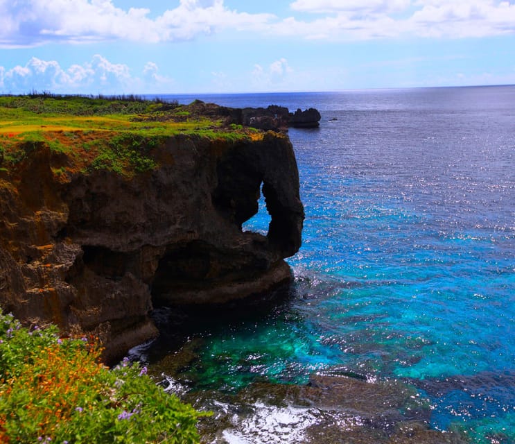Okinawa Sightseeing Bus: Churaumi Aquarium/Ryukyu Village/Banta - Ryukyu Village Experience