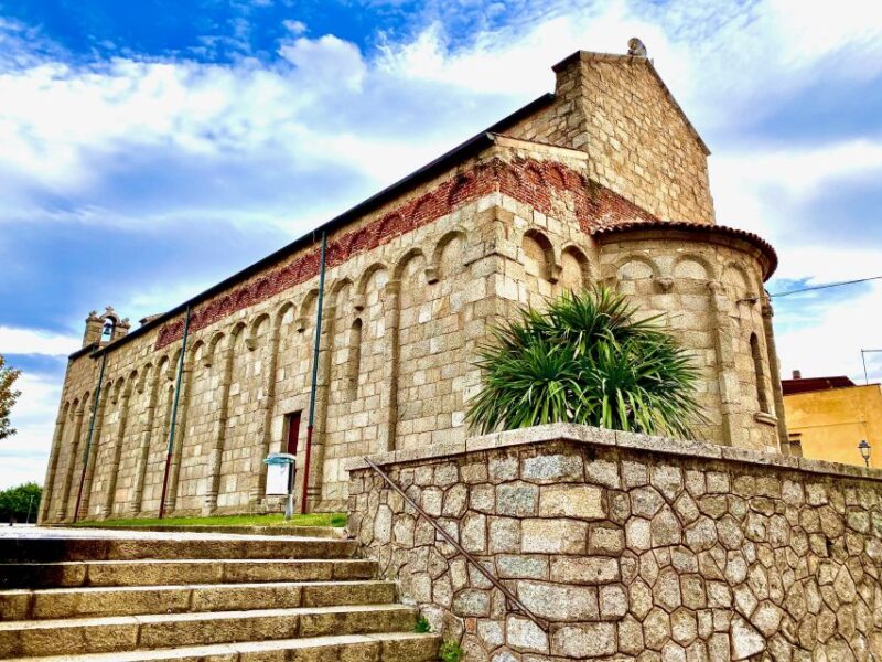 Olbia: 2-Hour City and Beach Tour by Tuk Tuk - Cancellation and Booking
