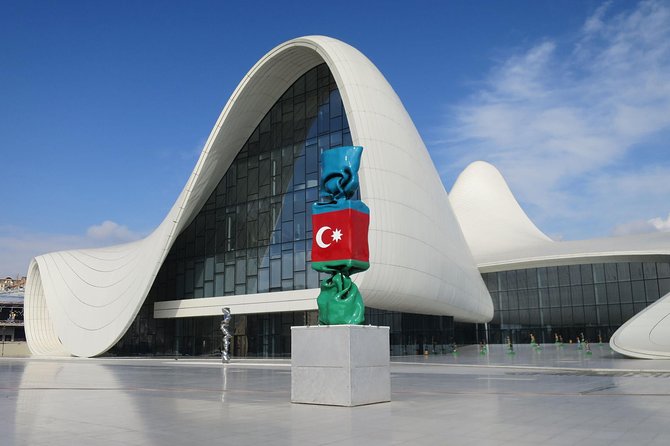 Old and Modern Baku City Private Tour - Strolling Baku Boulevard
