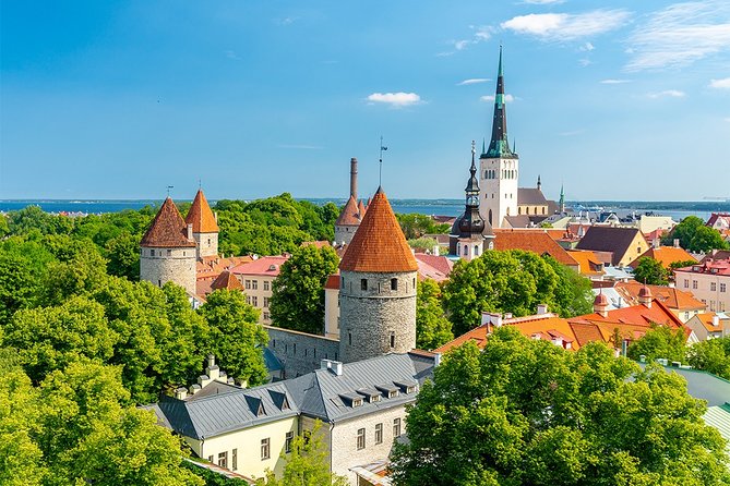 Old and Nowaday Tallinn Driving and Little Walking Private Tour - Exploring Tallinns History