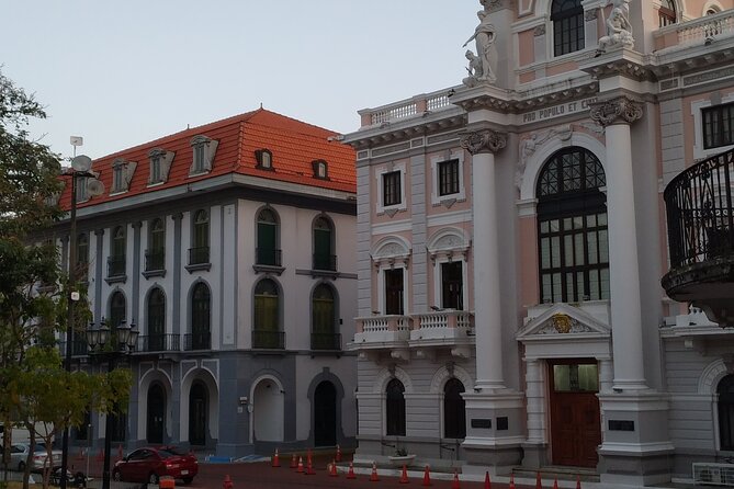 Old City Walking Tour - Colonial History of Panama City