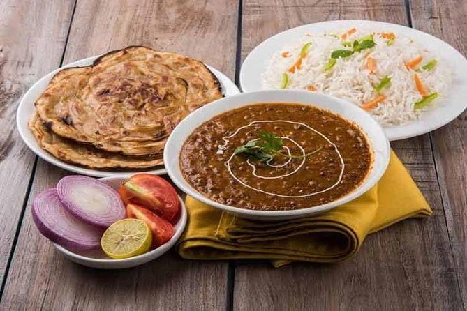 Old Delhi Food Tour With Indian Authentic Meal in Karims / Haldiram - Tour Logistics and Accessibility