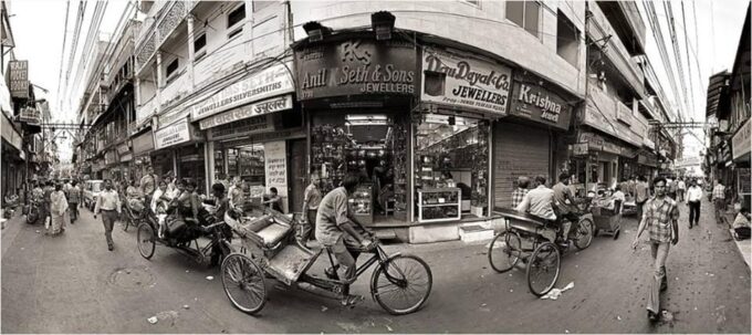 Old Delhi: Market Walking Tour and Rickshaw Ride - Reserve Now, Pay Later