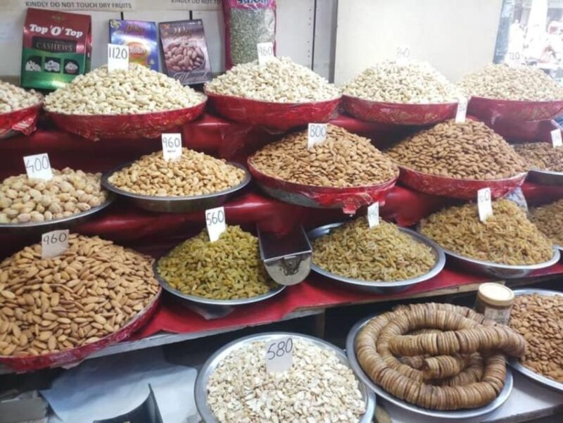 Old Delhi: Private Tour of Chandni Chowk, Tuk Tuk & Food - Itinerary Highlights