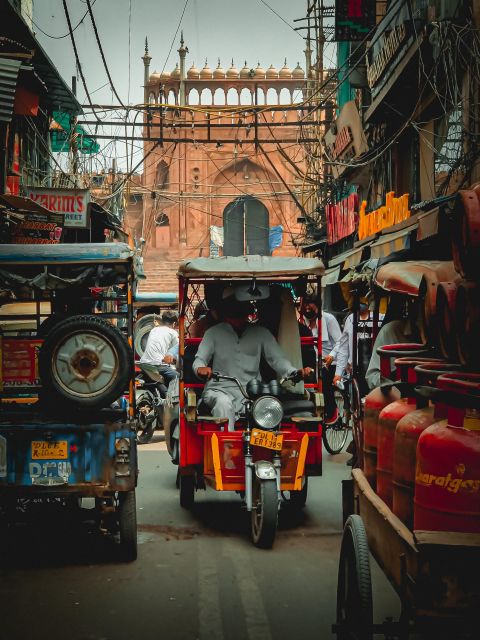 Old Delhi: Private Tour of Chandni Chowk, Tuk Tuk & Food - Tour Inclusions