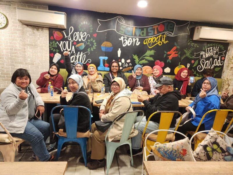 Old Delhi Street Food Tour - Tour Itinerary and Activities