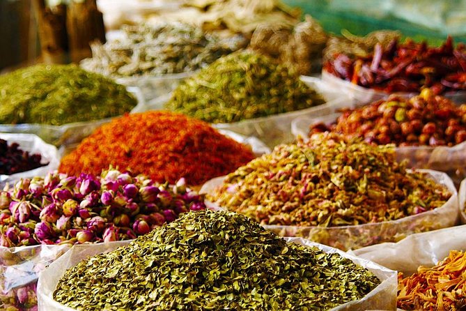 Old Dubai Gold Souk and Water Taxi - Exploring Traditional Bazaars