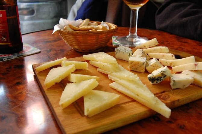 Old Granada Market & Food Tasting Tour - Sample Menu