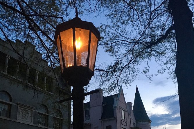 Old Louisville Ghost Tour as Recommended by The New York Times @ 4th and Ormsby - Tour Suitability and Restrictions