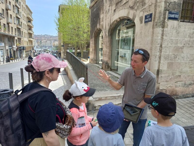 Old Marseille District Tour and Treasure Hunt - Starting Location and Main Stop