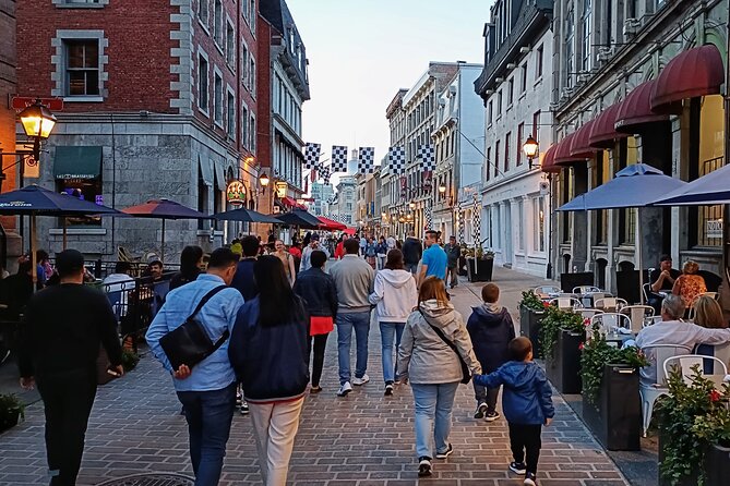 Old Montreal at Twilight Walking Tour Semi-Private - Tour Timings