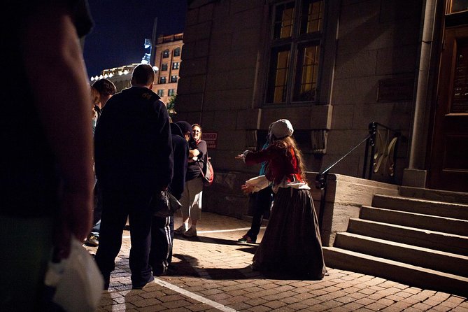 Old Montreal Ghost Walking Tour - Meeting and End Points