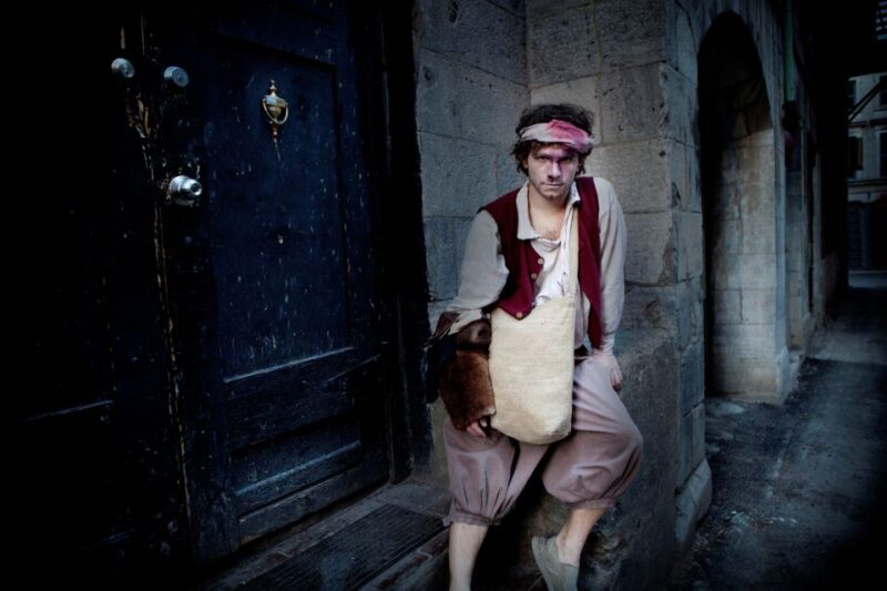 Old Montreal: Traditional Ghost Walk of the Haunted City - Key Points