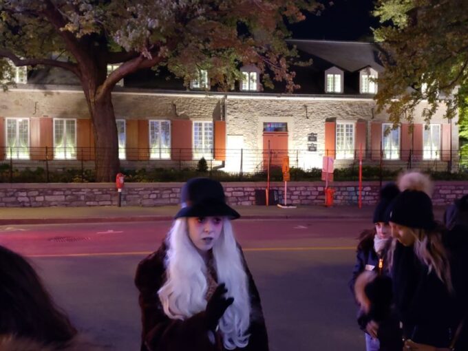 Old Montreal: Traditional Ghost Walk of the Haunted City - Guided by a Storyteller