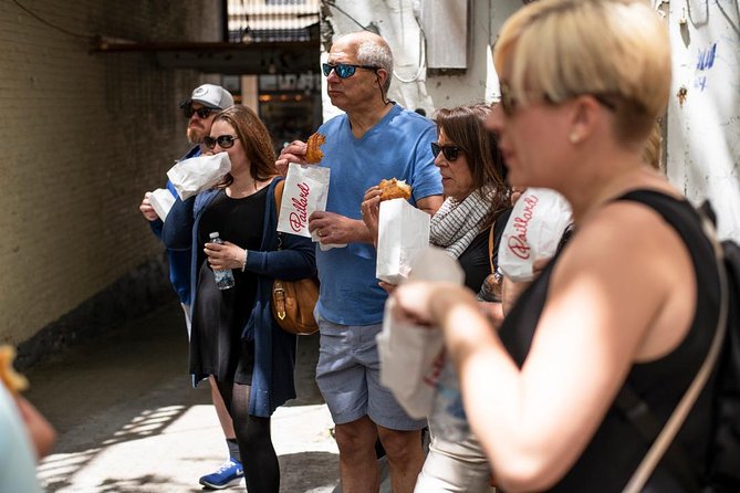 Old Quebec City Food & Drink Tour / Walking Tour - Meeting and End Points