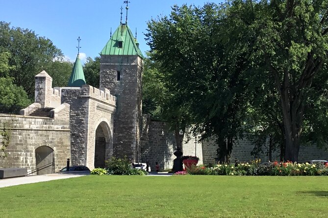 Old Quebec City Private Walking Tour: History and Nature - History of Fortifications of Quebec
