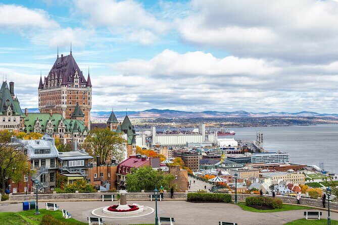 Old Quebec Scavenger Hunt and Highlights Self-Guided Tour - Key Points