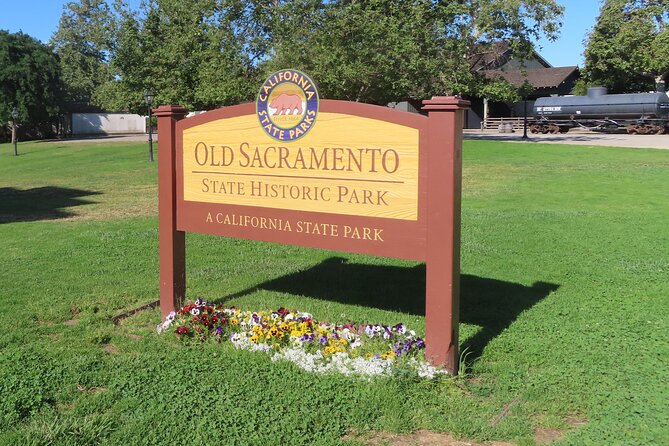 Old Sacramento: A Self-Guided Audio Tour - Operating Hours