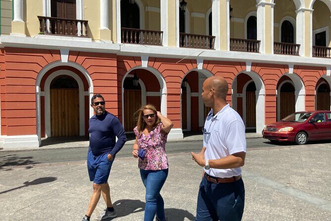 Old San Juan Immersive Walk: History and Culture - Starting Point: Plaza de Armas – The Heart of Old San Juan