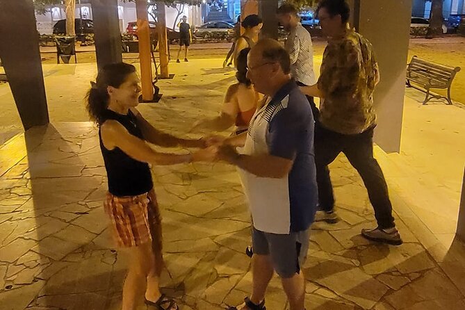 Old San Juan PR 2 Pm Salsa Class With Traditional Delights - Accessing the Wheelchair-Friendly Venue