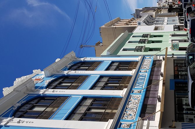 Old San Juan Walking Tour: Ponce De Leon Statue to El Arsenal - Tour Guide Insights