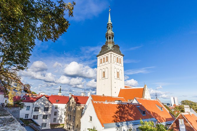 Old Tallinn With Kadriorg & Pirita - Meeting and Pickup Details