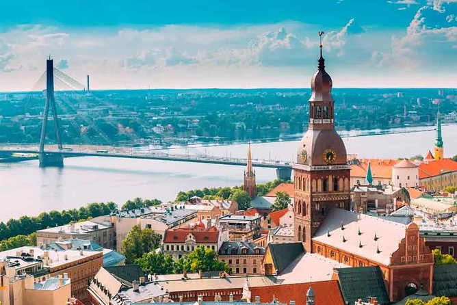 Old Town And Art Nouveau Walking Tour Of Riga - Accessibility