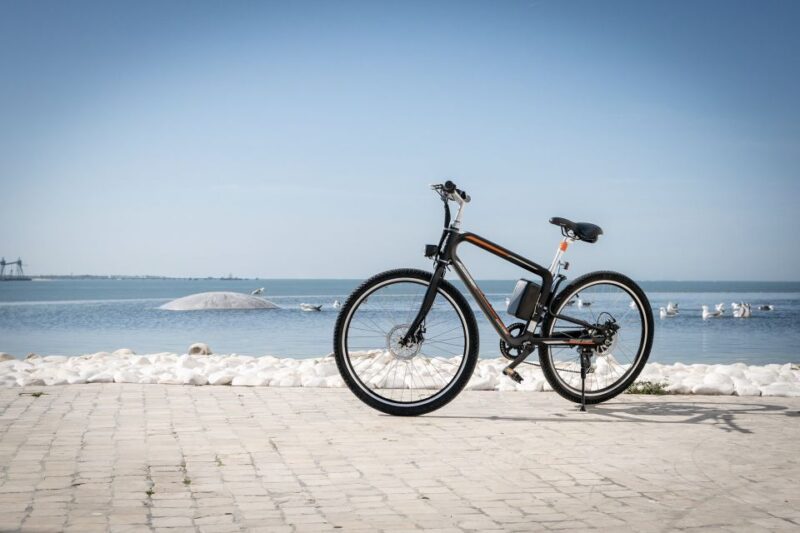 Old Town E-Bike Tour by Sitgo - Riding Modern E-Bikes