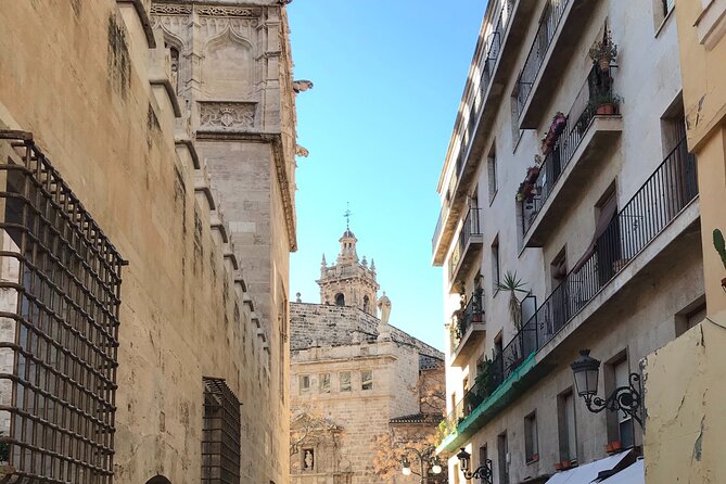 OLD TOWN | Private Guided Tour on Bike, E-Bike, E-Step or Segway - History and Culture