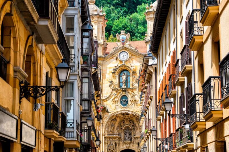 Old Town San Sebastian: Self-Guided Reading Walking Tour - Booking Information