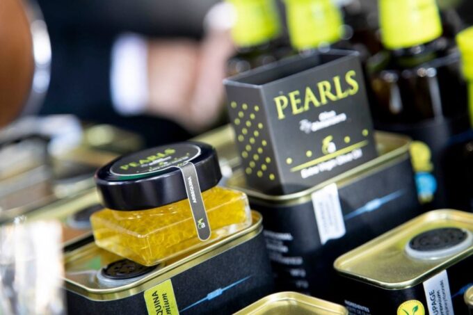 Oleoalmanzora: Guided Tour Olive Groves and EVOO Facilities - Gourmet Shop and Products