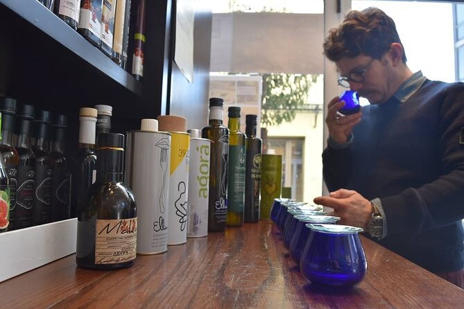 Olicatessen Olive Oil Tasting in Thessaloniki - Tasting the Olive Oils