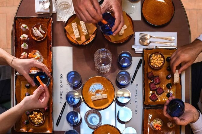 Olive Oil, Cheese, and Wine Tasting With Local Expert - Savoring Local Wines