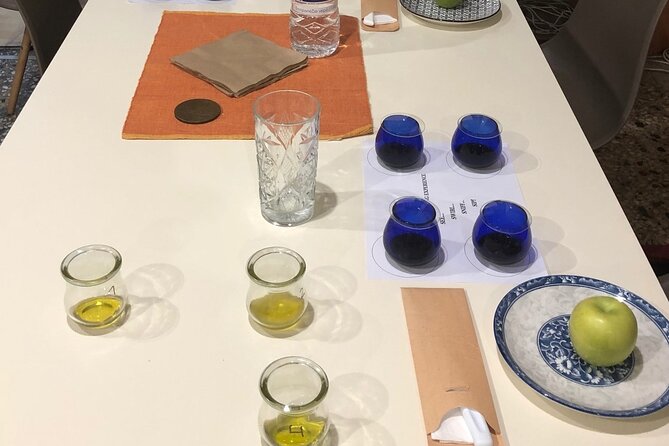 Olive Oil Tour & Tasting With Lunch in Kalamata, Messinia, Greece! - Tasting Greek Extra Virgin Olive Oil